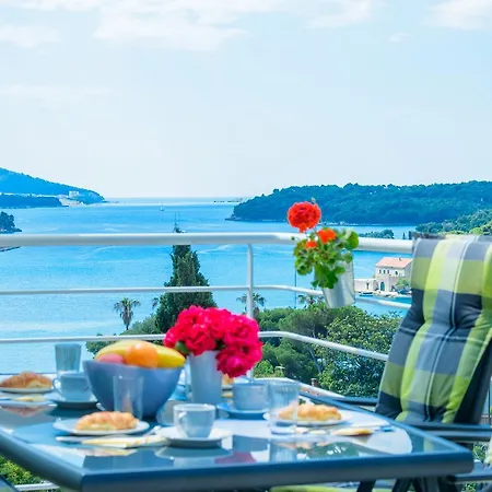 Daire Luxury Laura *